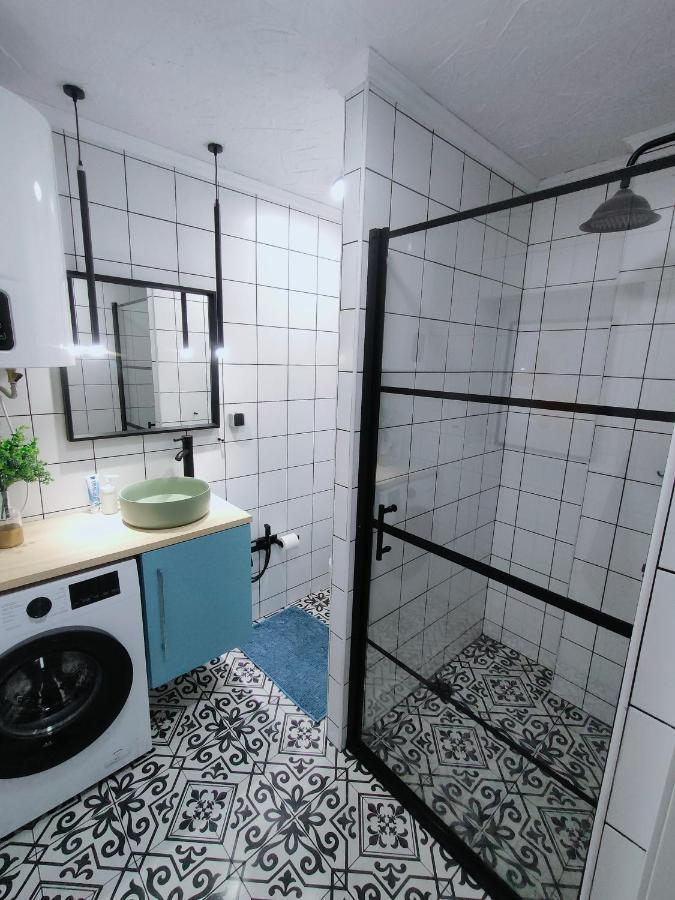 Lol Apartment Alicante Bagian luar foto